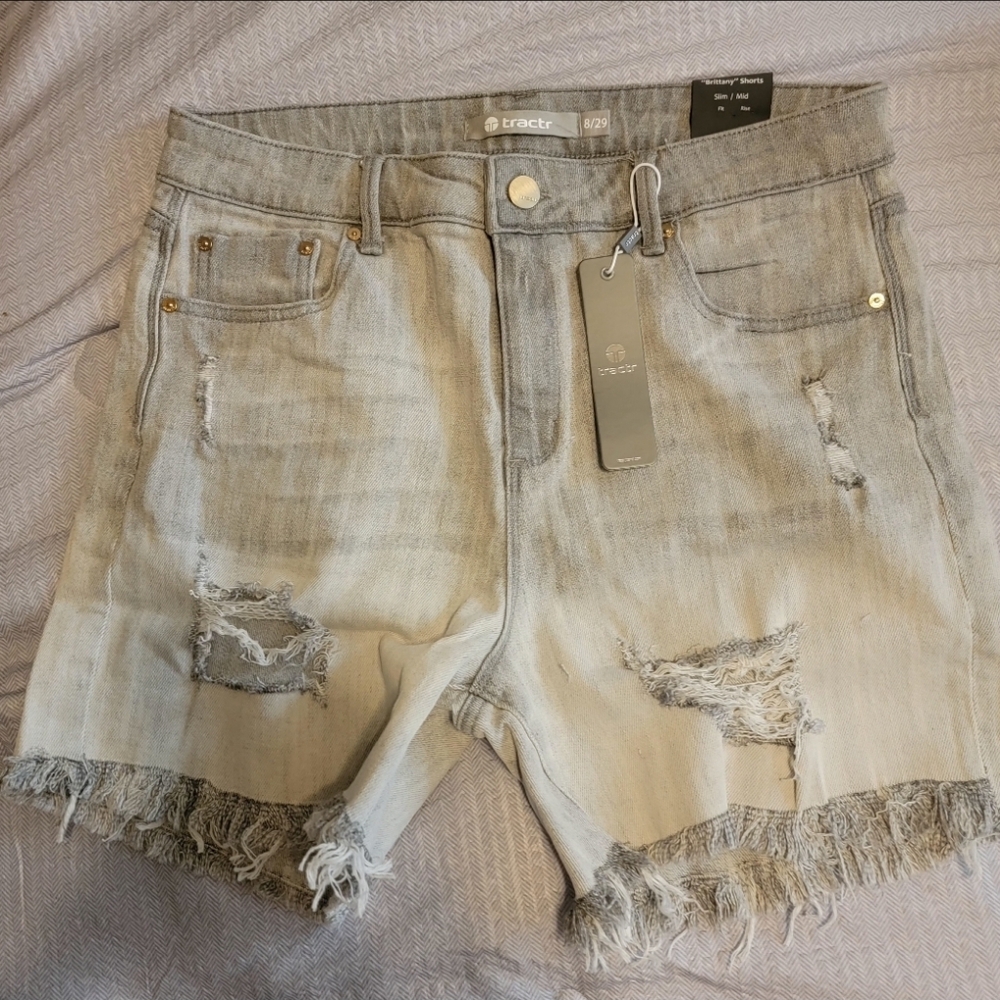 Tractr Gray Distressed Jean Shorts